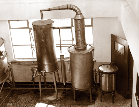 Distillation Machinery